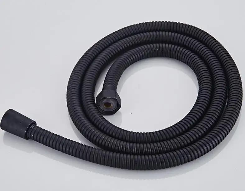 black hose