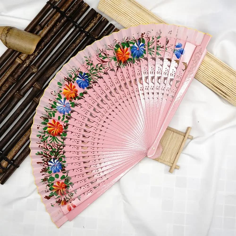 Hollow Out Wooden Home Decoration Classical Wedding Favors Party Supplies Decoration Crafts Dance Fan Folding Fan