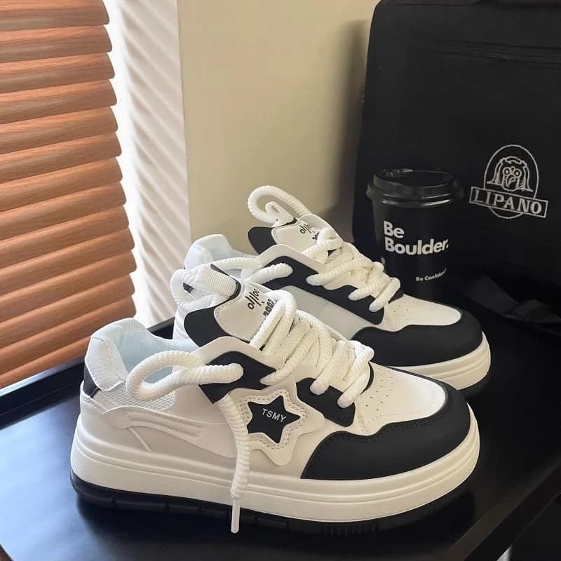 Black / 35