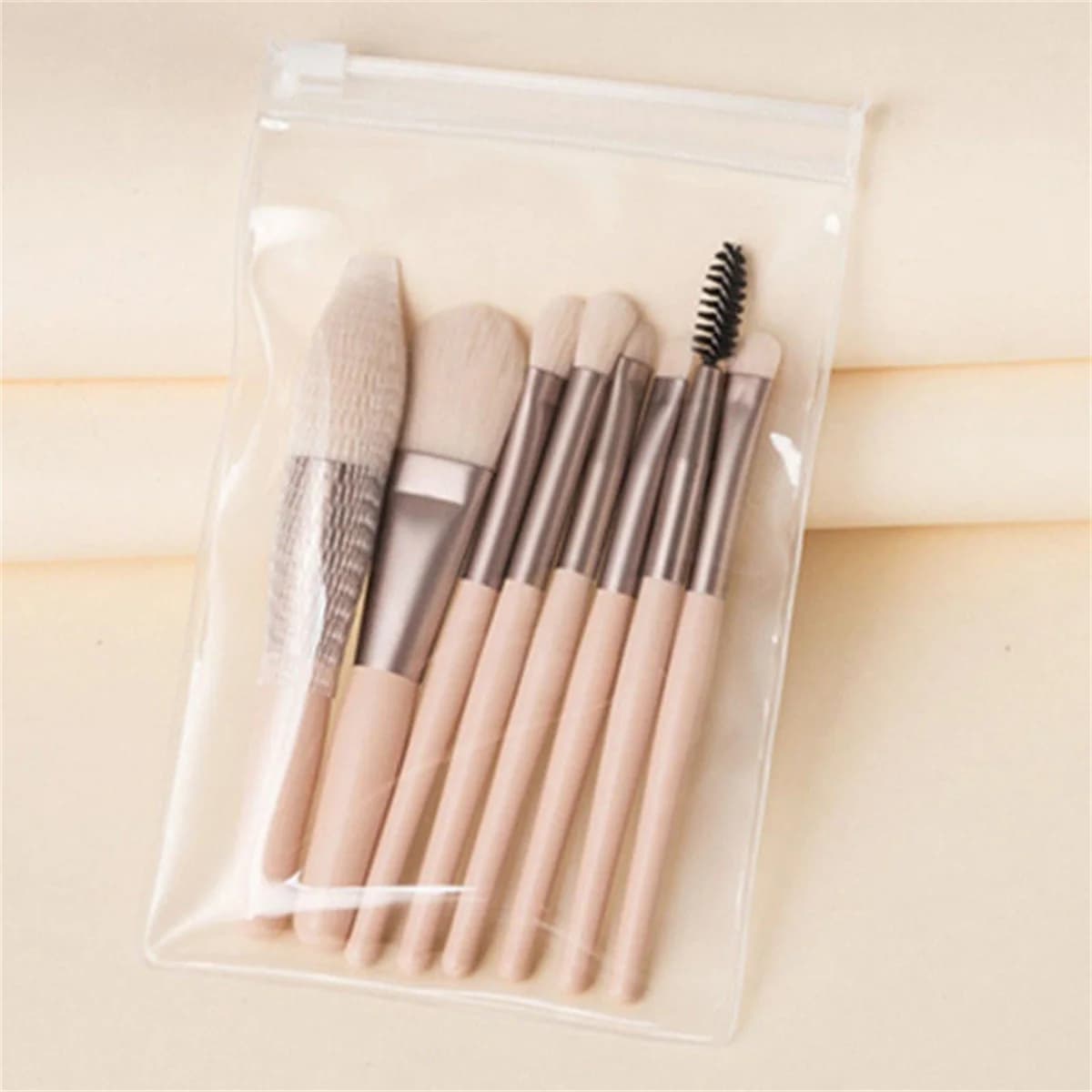8pcs