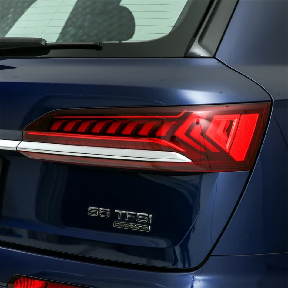 Audi Q7 2020-2024 Tail Light Cover
