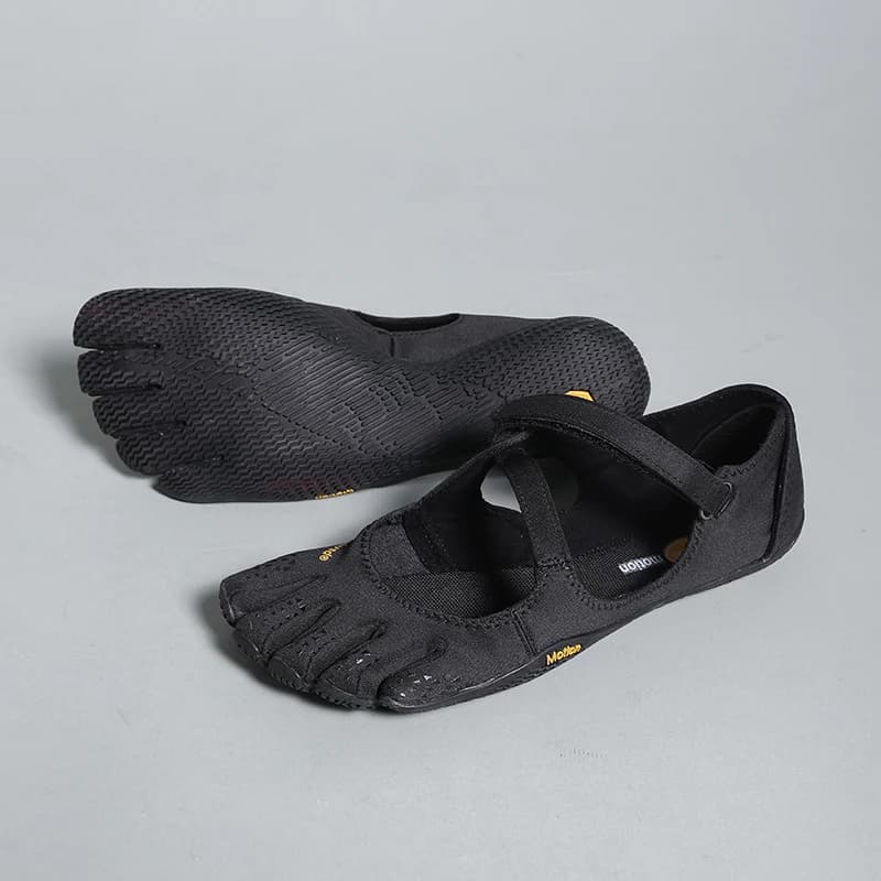 DS01-Black / 41