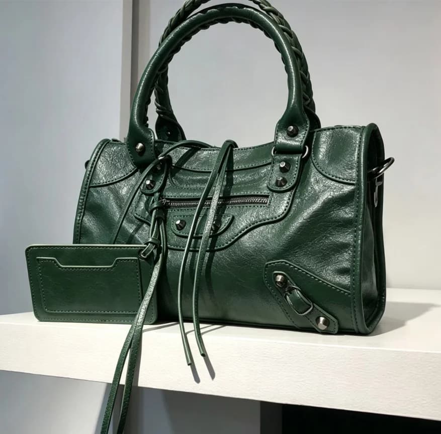 no logo  Green / L 37X22X10CM