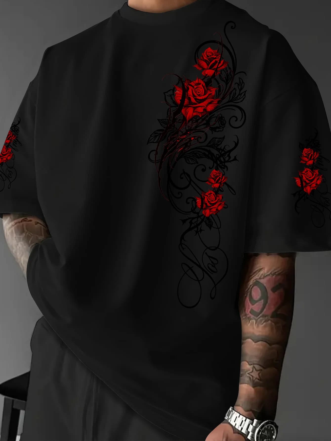 L / black