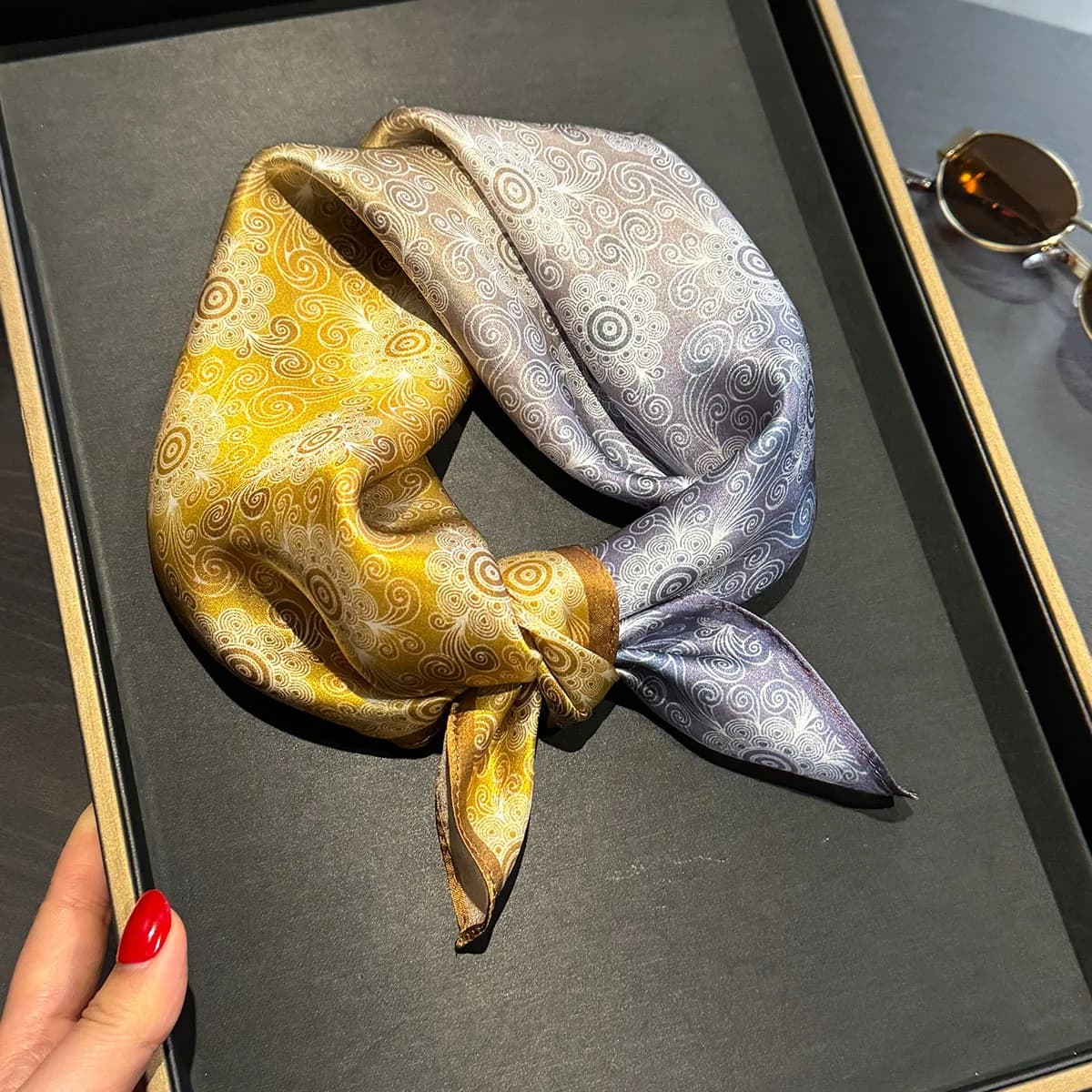 SD0959 / Natural Silk 53x53cm