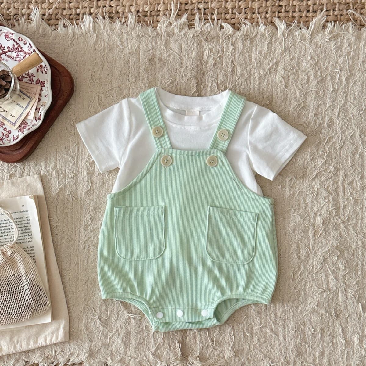 light green / 12-18M