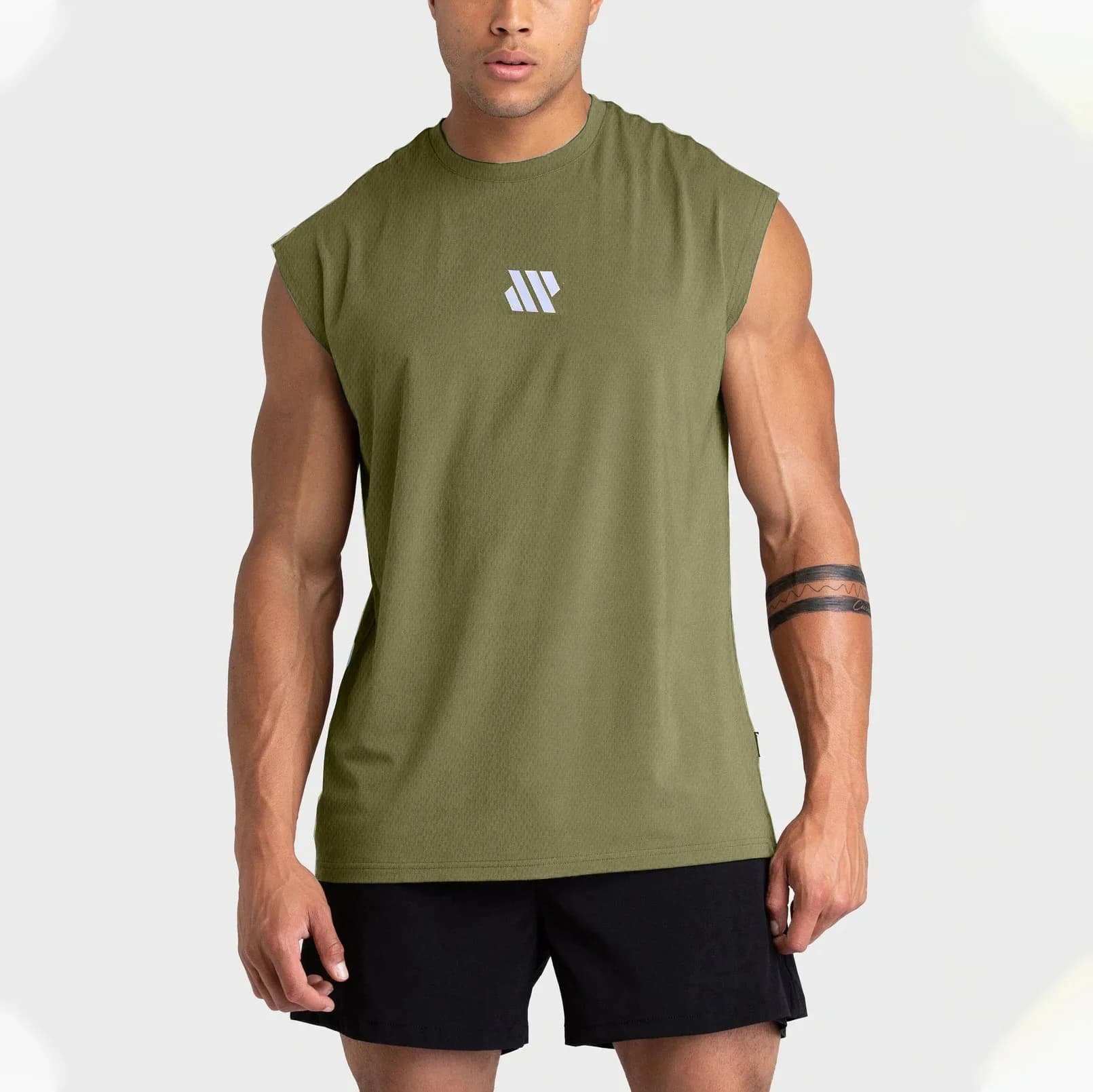 Army green / S