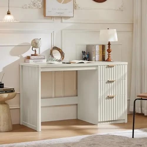China Mainland / Antique White