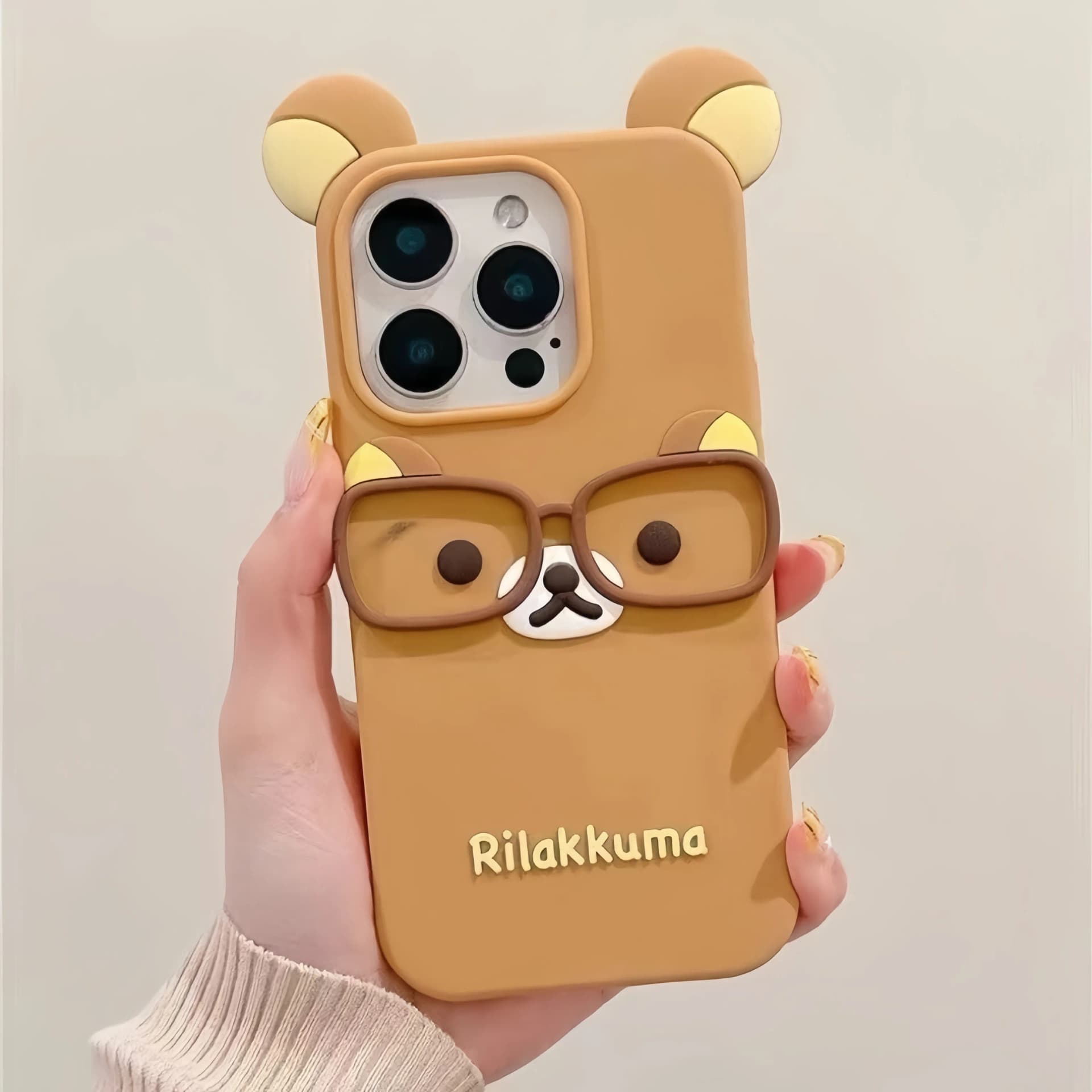 YJ Brown / iPhone 12