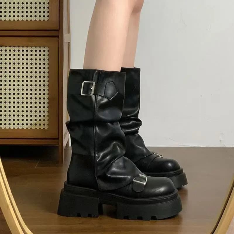 Black / 35