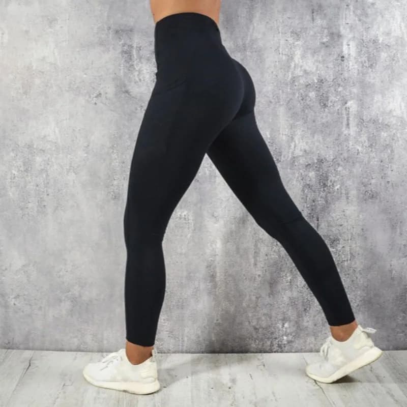 black / L