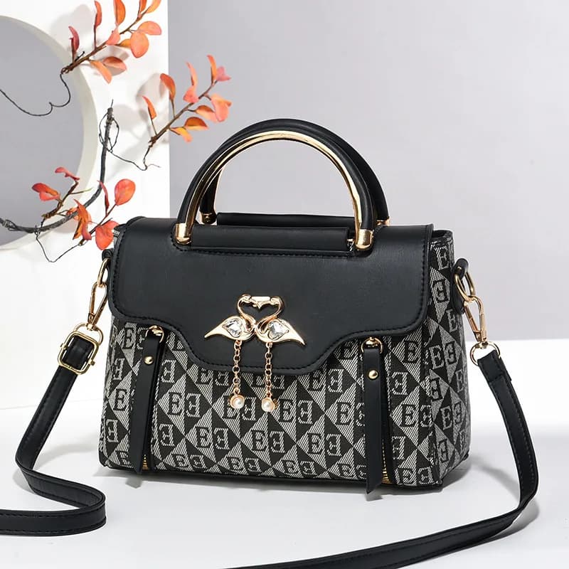 Black / Extra Large