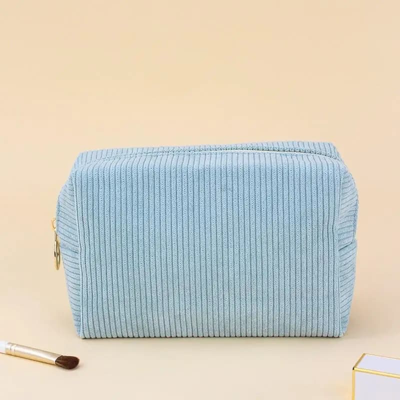 Blue / B