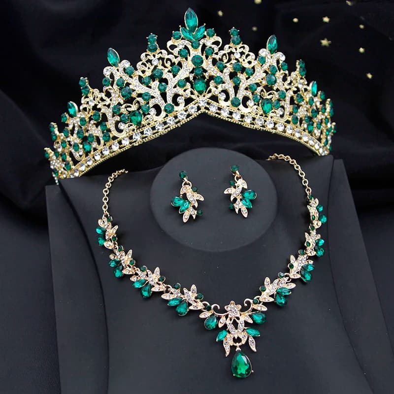 Green Crown Set