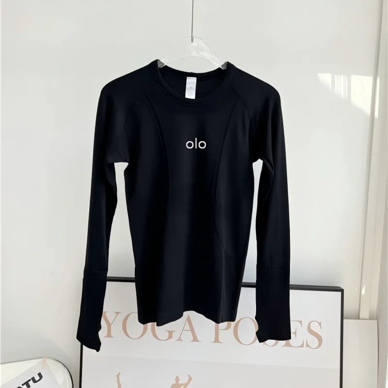 black / M