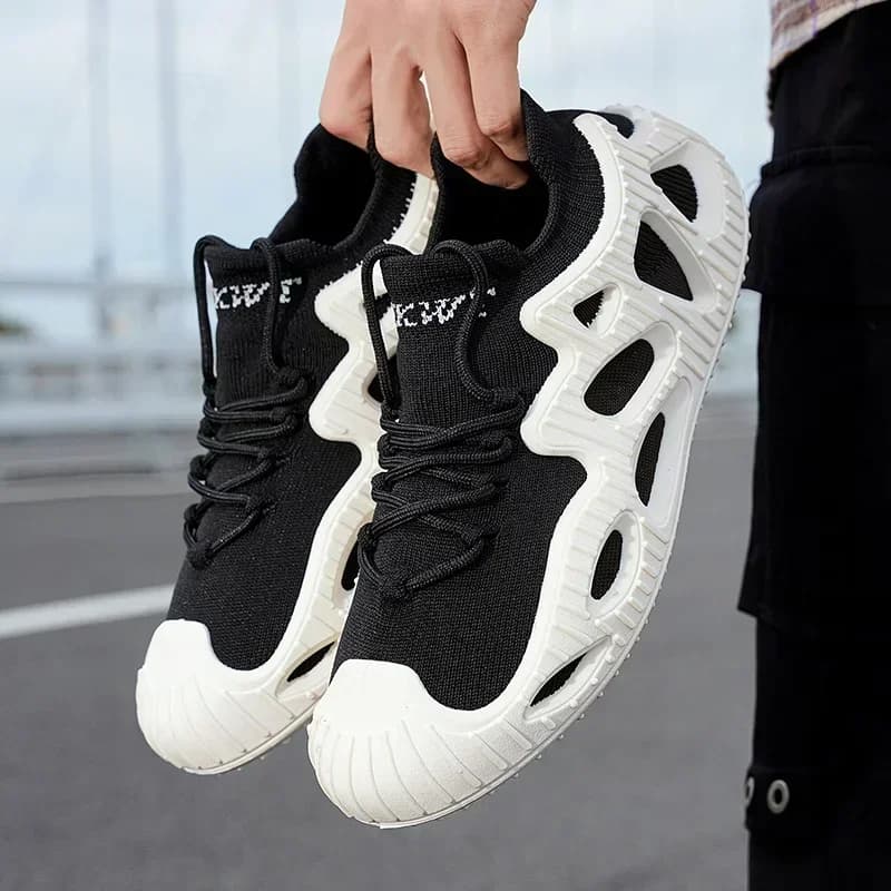 White black 11 / 43