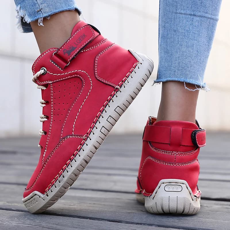 Red / 38