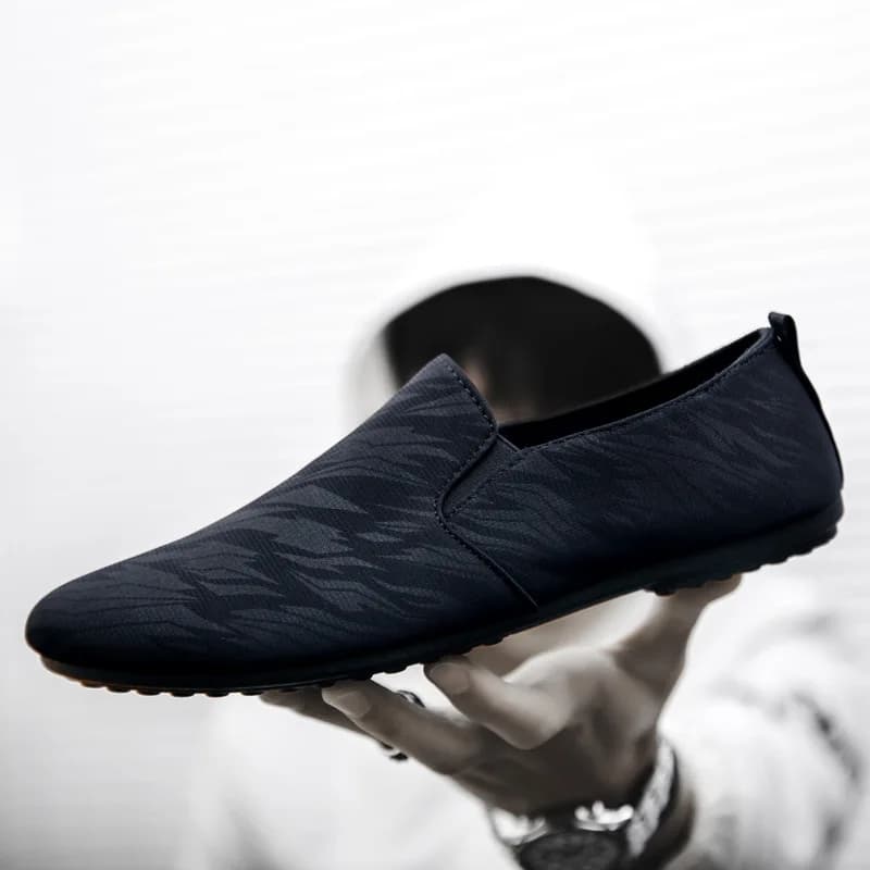 black / 42