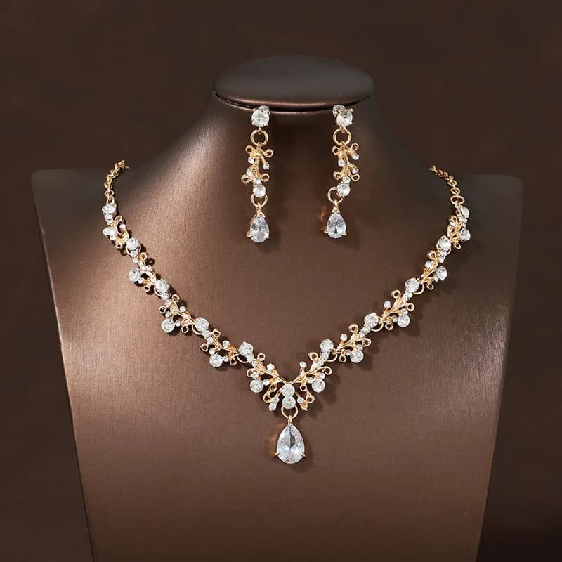Gold necklace Sets