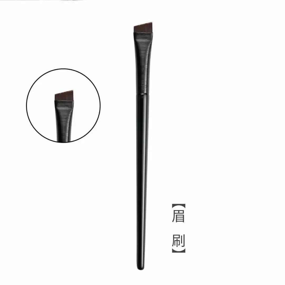 eyebrow brush