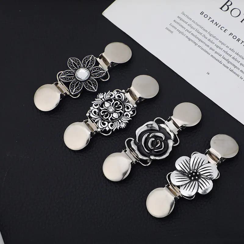 Vintage Brooch Scarf Clip for Women's Clothing