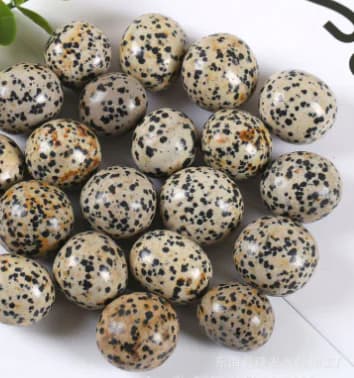 Natural Spotted Stone Decorative Pebble for Aquariums