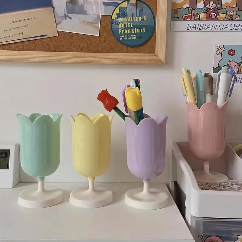Tulip Girl Heart Pen Holder for Makeup Brushes