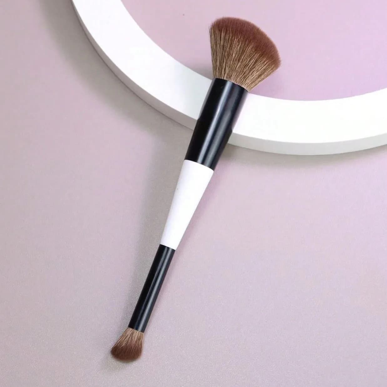 Double-Ended Foundation and Eyeshadow Makeup Brush