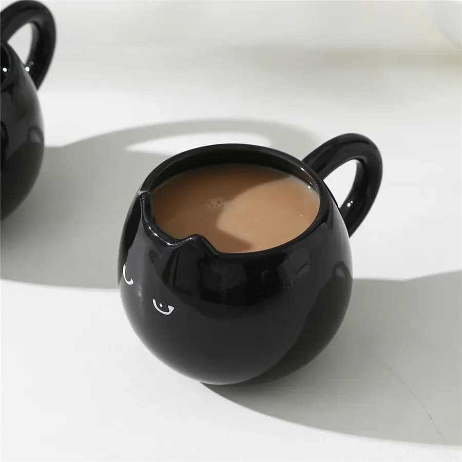Black Ceramic Coffee Mug With Kitten Design