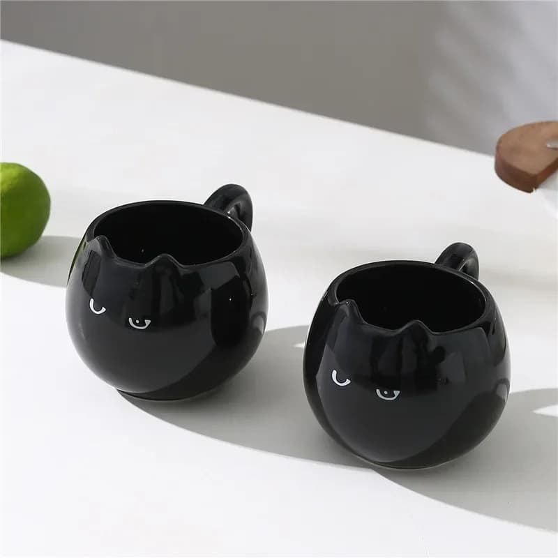 Black Ceramic Coffee Mug With Kitten Design